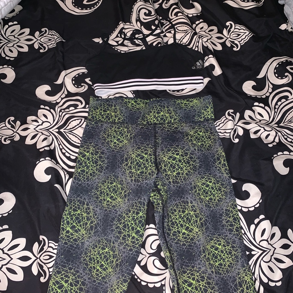 Sports bra and leggings set